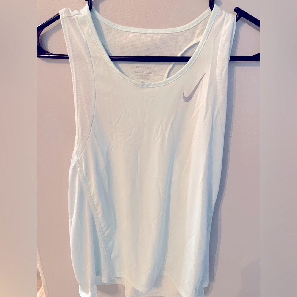 Nike Dri-Fit tank / Size Small / EUC